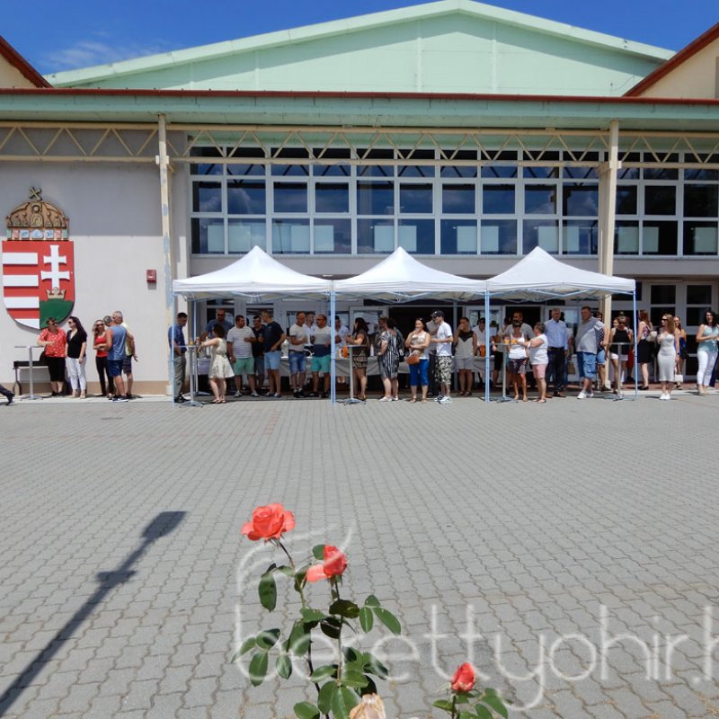 Semmelweis napi party 81